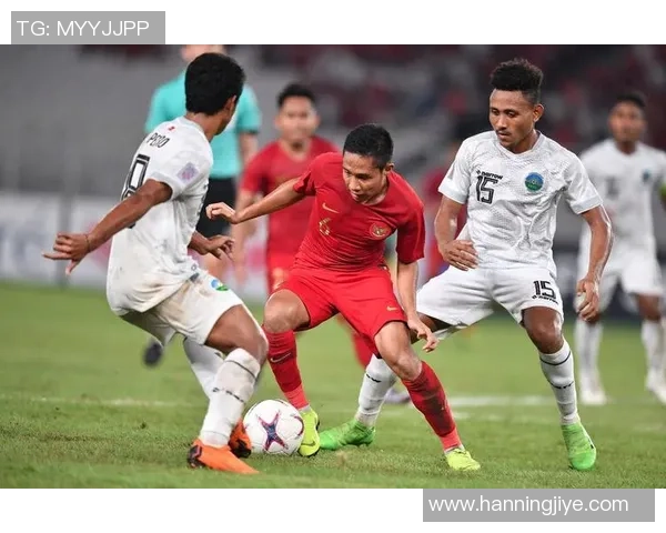 四大顶级足球球星的传奇之路与辉煌成就全景解析