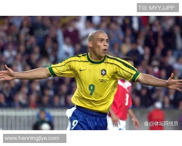 最具实力与影响力的足球明星排行榜解析 最具实力与影响力的足球明星排行榜解析