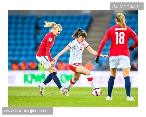 穿传奇8足球鞋的顶级球星们如何演绎场上经典瞬间的精湛技艺 穿传奇8足球鞋的顶级球星们如何演绎场上经典瞬间的精湛技艺