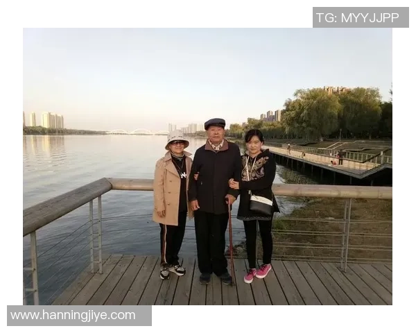 从孤儿到球场传奇 一位足球孤儿的梦想与奋斗之路