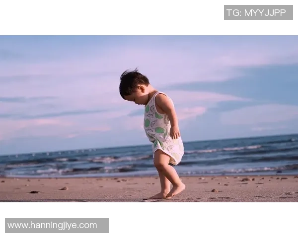 足球界球星萌娃高清图集 亲子瞬间与未来之星的温馨时刻 足球界球星萌娃高清图集 亲子瞬间与未来之星的温馨时刻